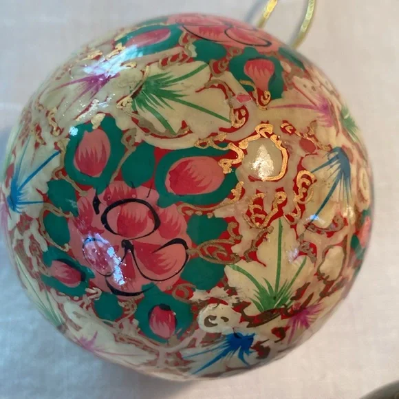 Kasmir Art Paper mache ornaments tassel hand painted - Picture 6 of 16